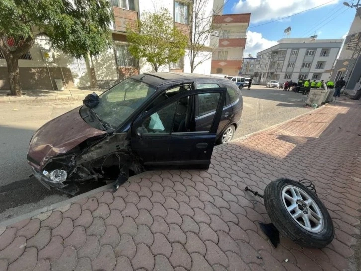 Kilis'te alkollü sürücünün karıştığı kazada 4 kişi yaralandı