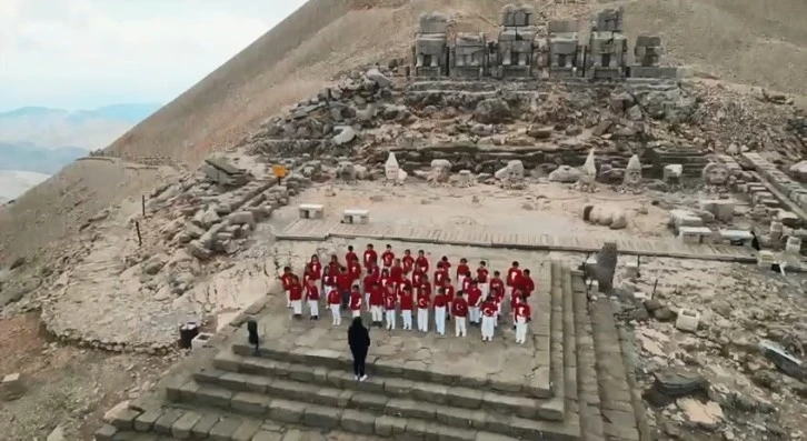 Fazıl Say’ın 100. Yıl Marşı, Nemrut Dağı zirvesinde seslendirildi