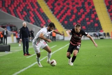 Akdeniz ekibi üzgün ayrıldı; Gaziantep FK: 1 - Antalyaspor: 0