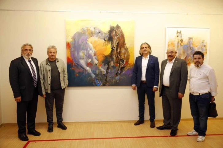 SANKO Sanat Galerisi’nde “bakışlar” temalı resim sergisi