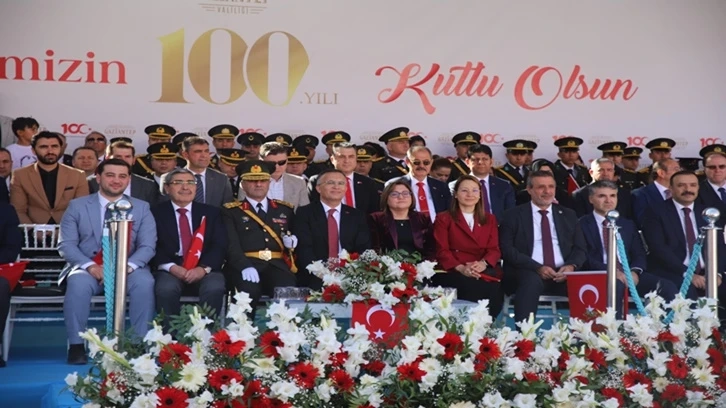 Gaziantep’te Cumhuriyet’in 100. Yılı coşkuyla kutlandı