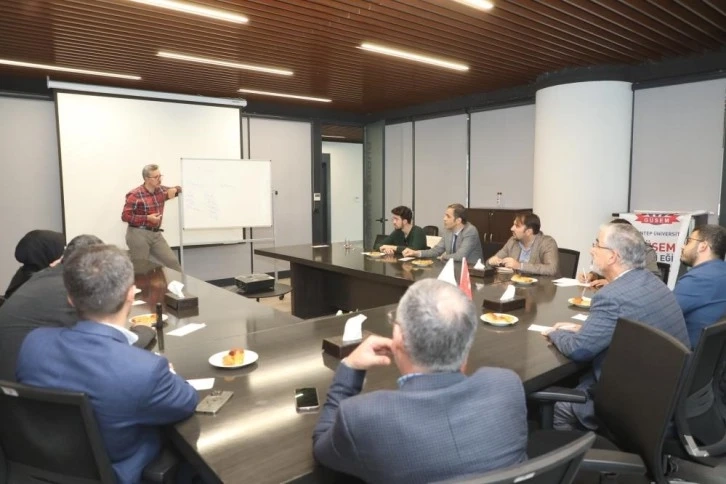 Gaziantep Ticaret Borsası'nda temel finans eğitimi