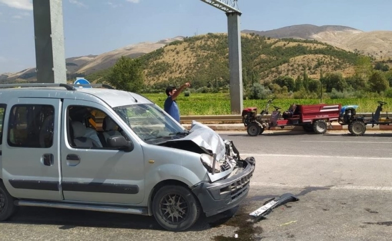 Adıyaman'da Trafik kazası : 6 yaralı