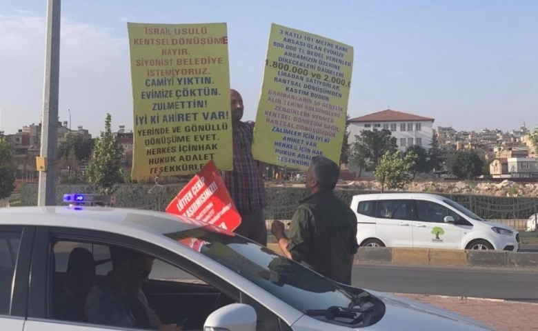 Gaziantep'te Ulaştırma Bakanı Karaismailoğlu'na protesto şoku