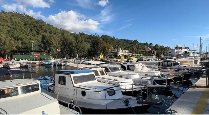 Marmaris’te denizciler fırtınaya hazırlandı