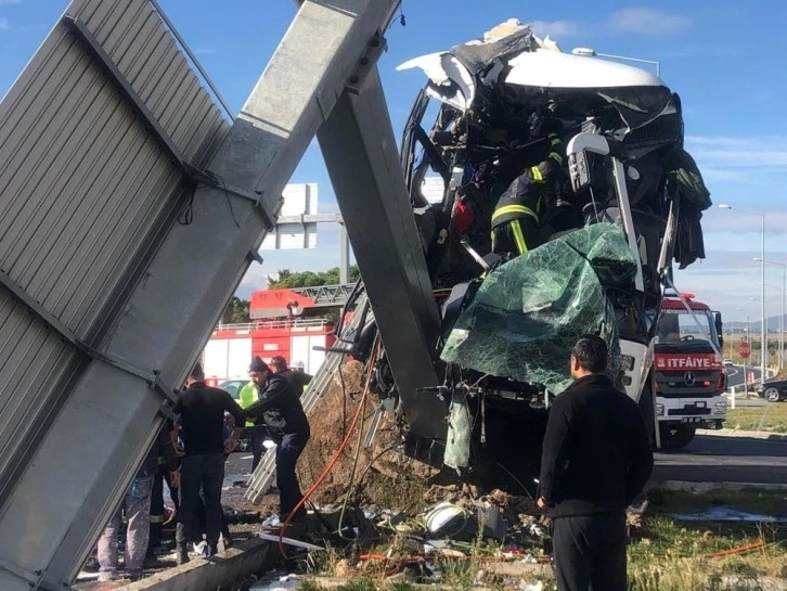 Kapadokya gezisine giden Taylandlı turistler ölümden döndü: 4’ü ağır 20 yaralı