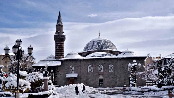 Erzurum Valiliğinde yağış uyarısı