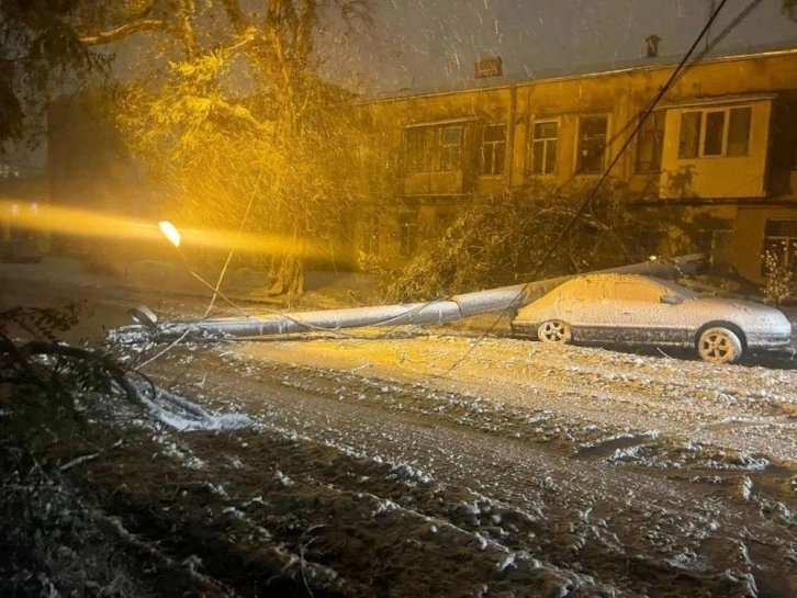 Ukrayna’da kar fırtınası: 10 ölü, 23 yaralı