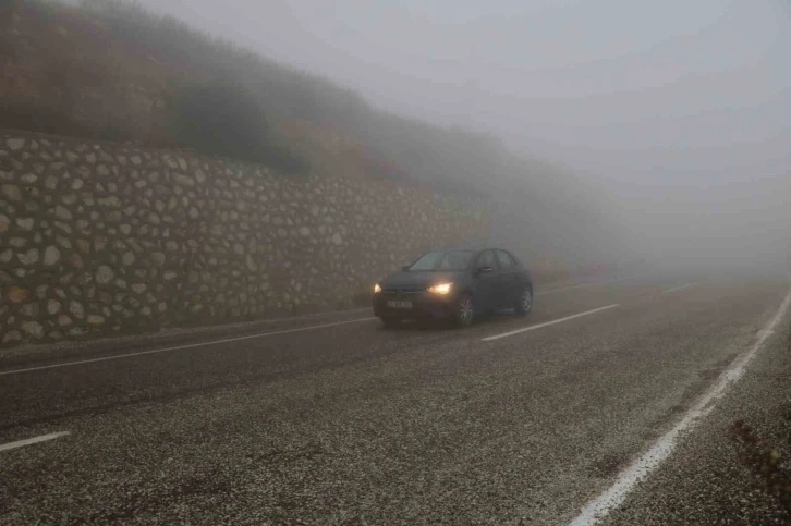 Trafik te görüş mesafesi 10 metreye kadar düştü