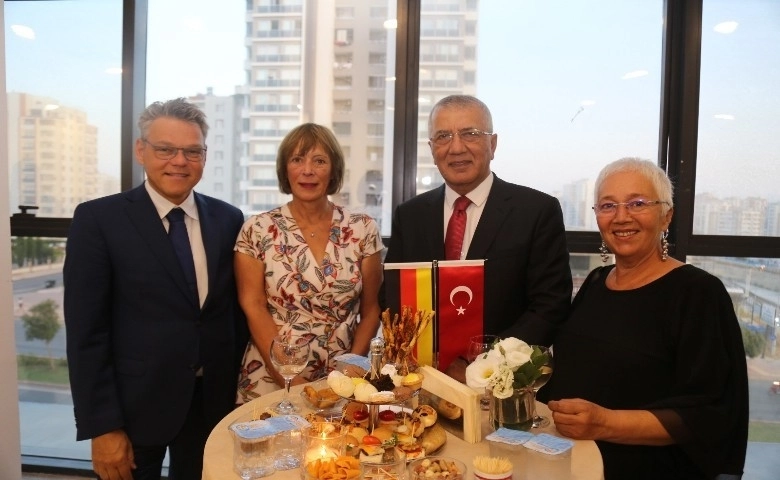 Mezitli-Tempelhof-Schöneberg kardeşliğinin 10. yılı konserle kutlandı