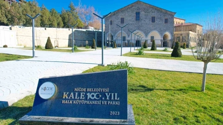 Restore edilen 161 yıllık Kilise halk kütüphanesine dönüştürüldü