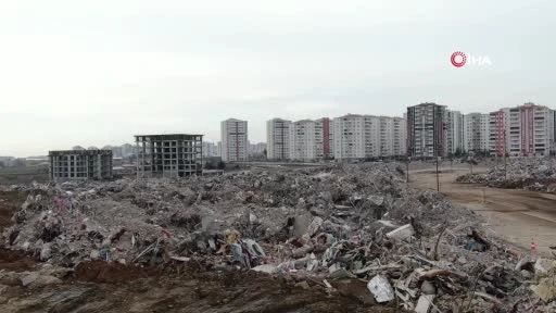 Diyarbakır'da 60 kişinin hayatını kaybettiği binanın müteahhidine 22 yıl 6 aya kadar hapis istemi