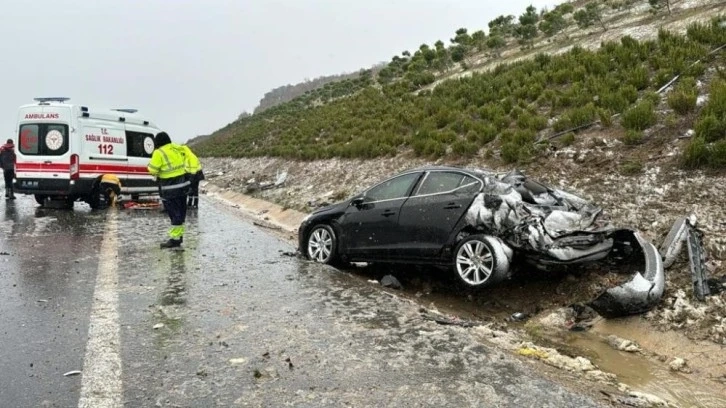 Balıkesir’de zincirleme kaza: 1 ölü, 4 yaralı