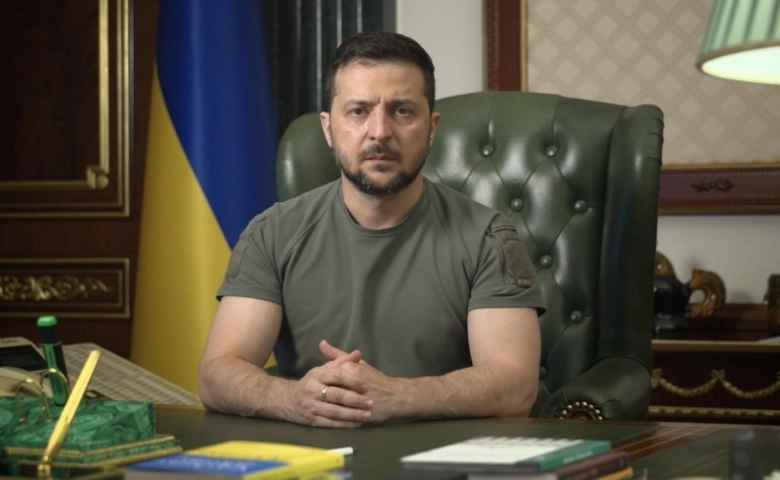 Ukrayna Devlet Başkanı Vladimir Zelenskiy den toplu mezar iddiası