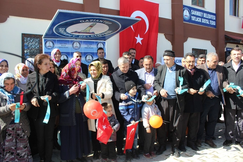 Yaylacık Mahallesine Yapılan Cami Dualarla Hizmete Açıldı