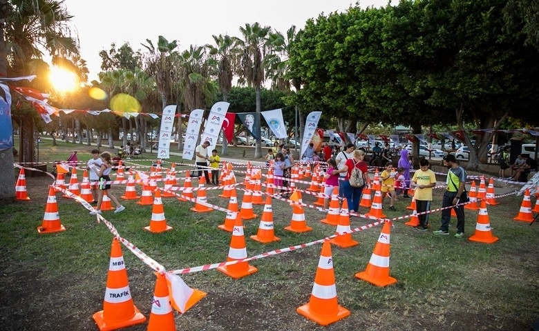 Mersin'de ‘Labirent Oryantiring’ etkinliği ilgi gördü