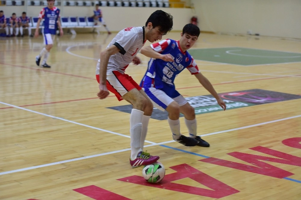 Osmaniyede Futsal Grup Müsabakaları Sona Erdi