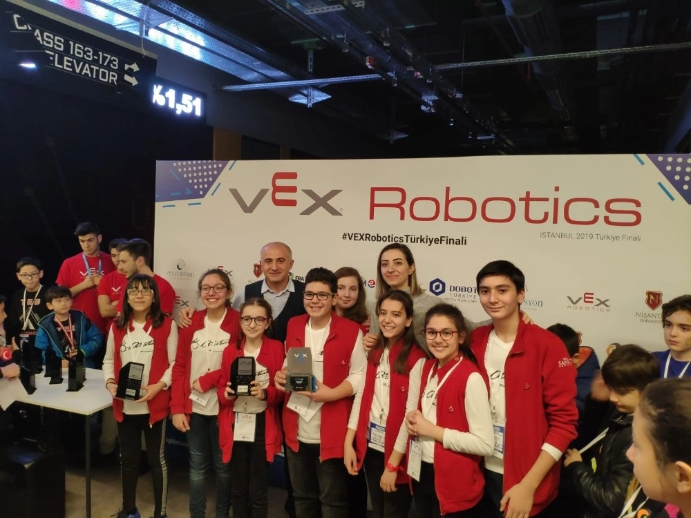 Vex Iq Türkiye Şampiyonasında  Sanko Okullarına 3 Ödül