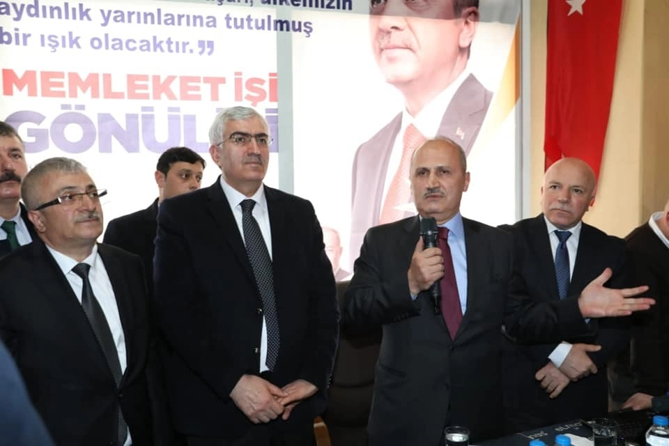 Bakan Turhan, Pasinlere Çıkarma Yaptı