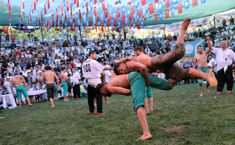 Kahramanmaraş’ta Boyalı Güreş Festivali