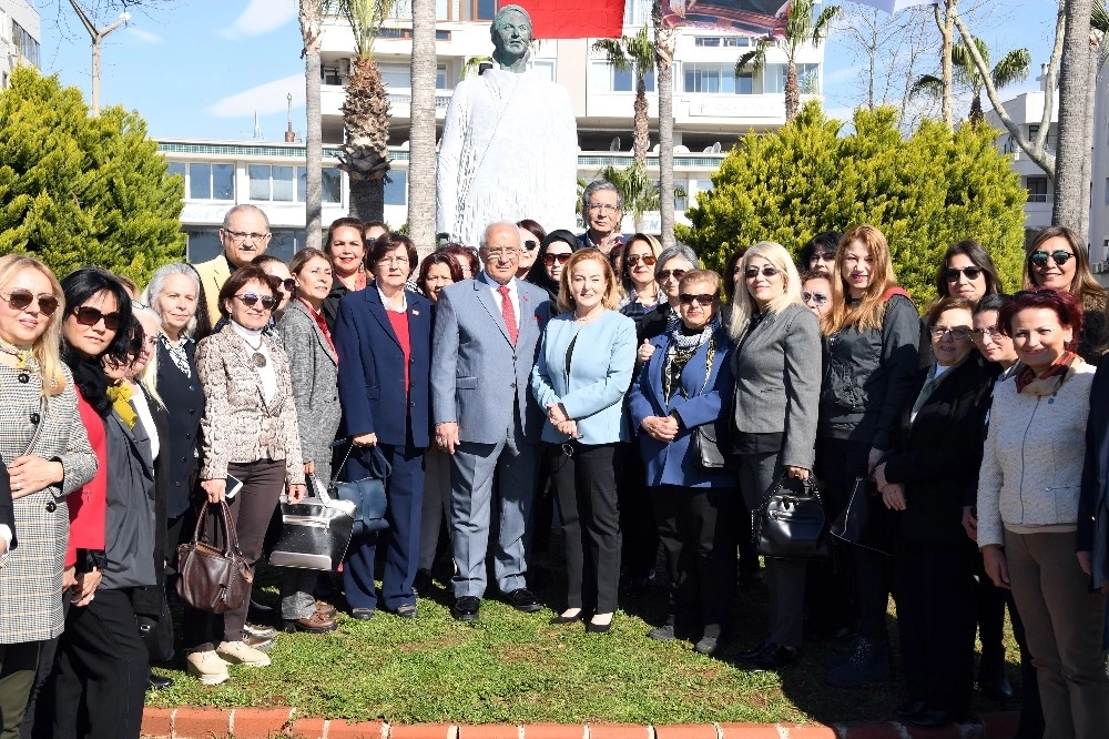 Kocamaz Ve Yılmaz, Kadınlar Gününde Müfide İlhanı Andı