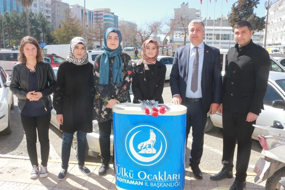 Ülkü Ocakları Başkanlığı Kadınların Kadınlar Gününü Kutladı