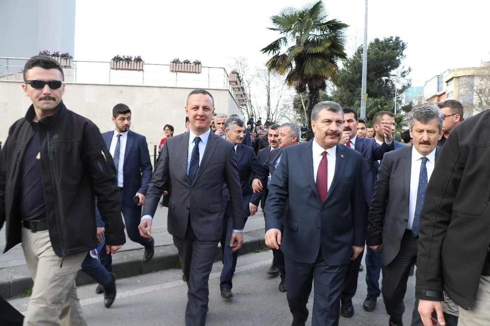 Sağlık Bakanı Kocadan Zonguldakta Esnaflara Ziyaret