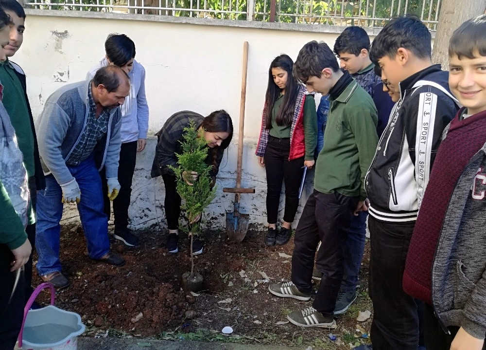 Anadolu Lisesi Öğrencileri Bükreş Yolcusu