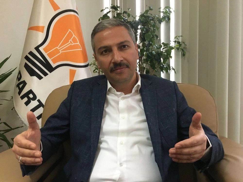 Ak Partili Polat: "800 İstifa İddiası Tamamen Balon"