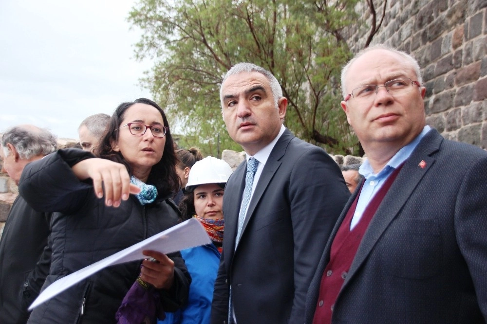 Tahir Ateş, Turizm Projelerini Bakan Ersoy İle Paylaştı