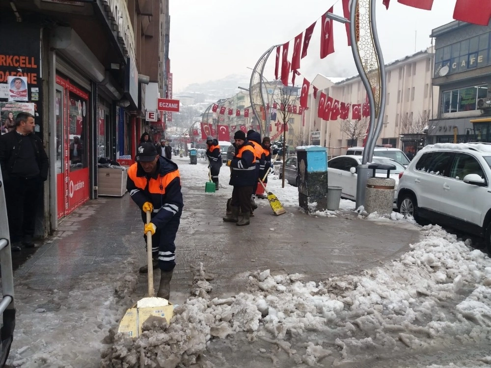 Kent Merkezinde Karla Mücadele Çalışması