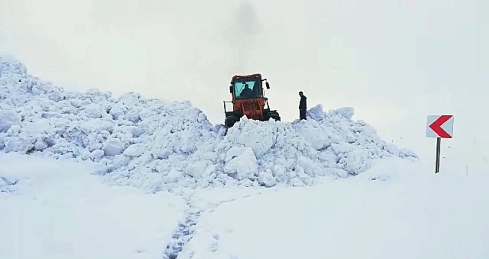 Hakkari-Şırnak Yolu Ulaşıma Kapandı