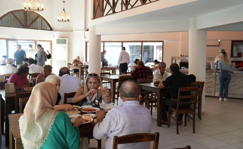 Tarsus Belediyesi halk restoranı açtı- her gün 5 çeşit yemek