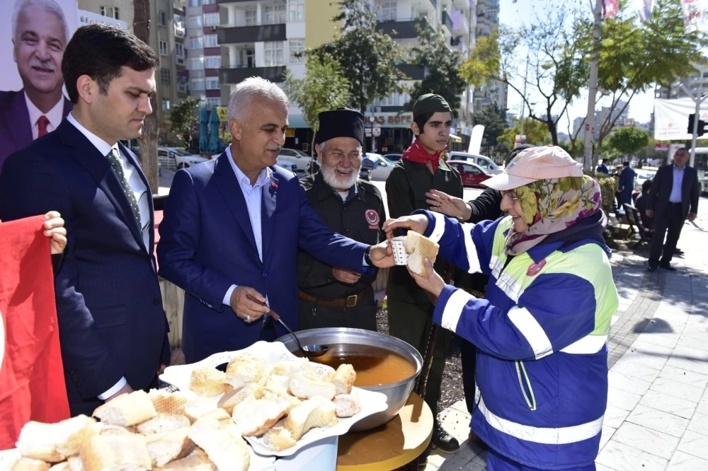 Baş: 18 Mart, Yokluğun Varlığı Yendiği Gün”