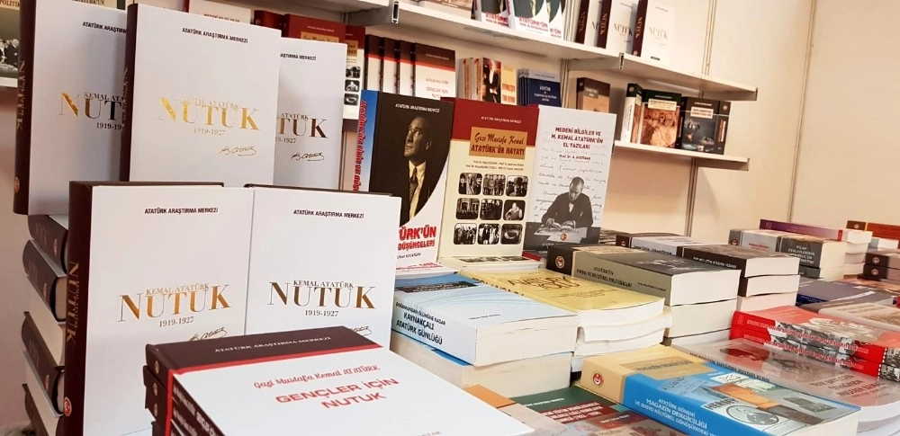 Iıı. Çaka Bey Kitap Günleri Başladı