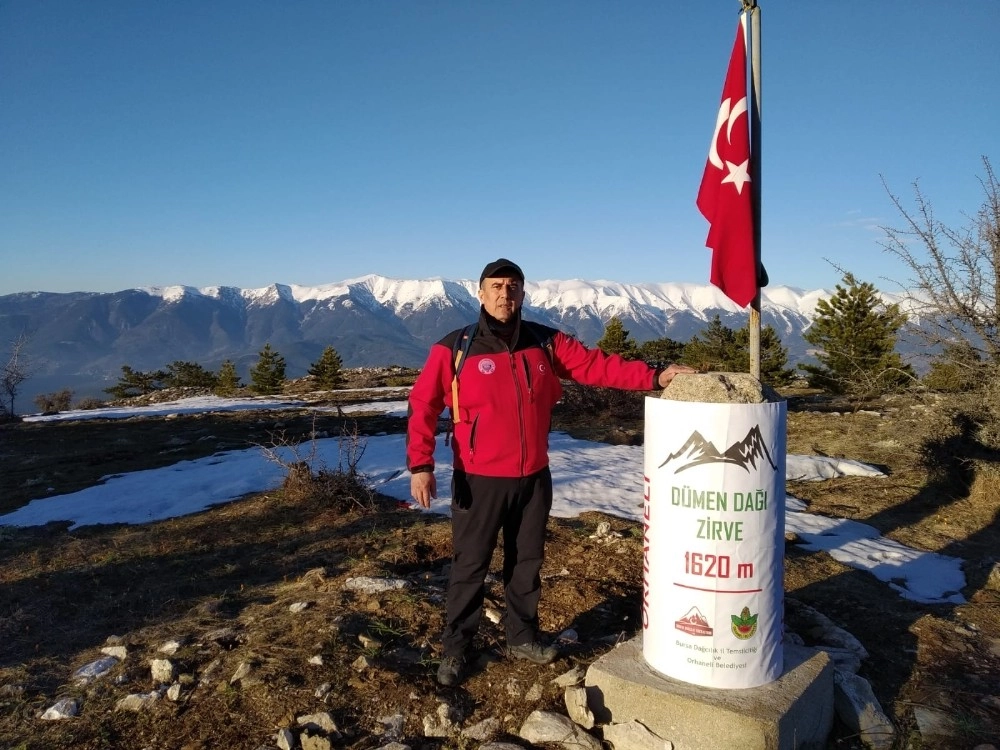 Çanakkalede En Fazla Şehit Veren Dağ Yöresinde Dağcılar Dedeleri İçin Yürüdü