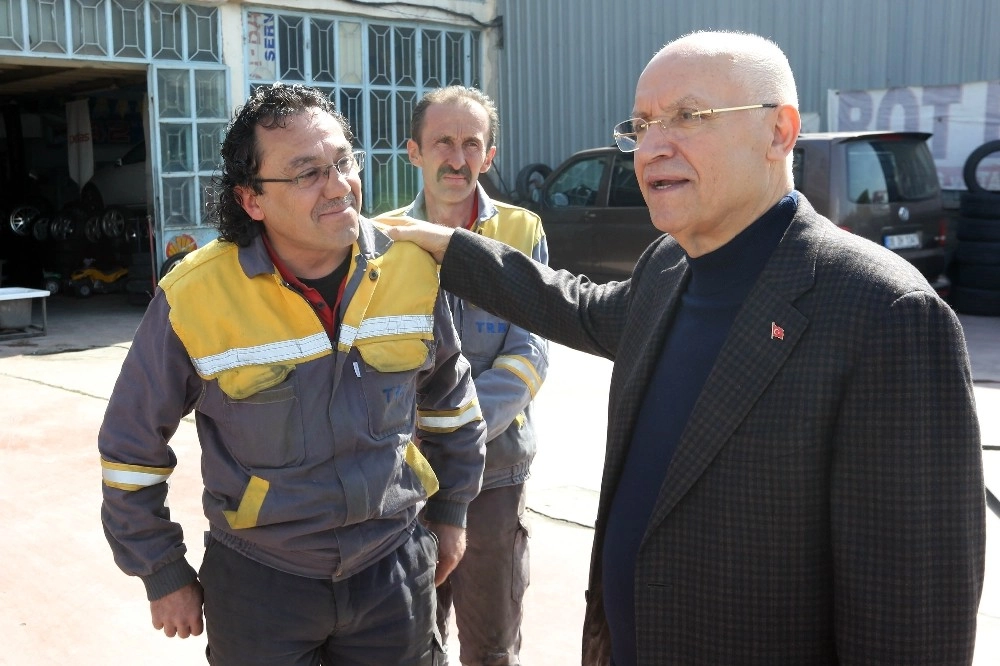 Yaşar, Örnek Sanayi Sitesini Ziyaret Etti