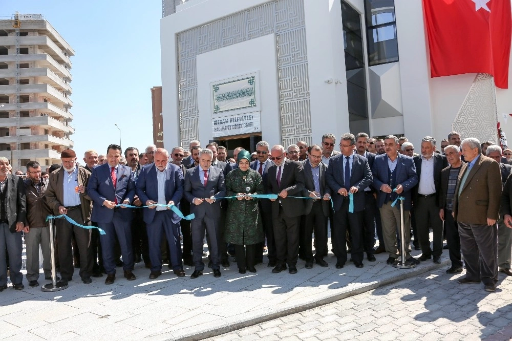 Meramda Hacı Rafet Görey Cami Açıldı