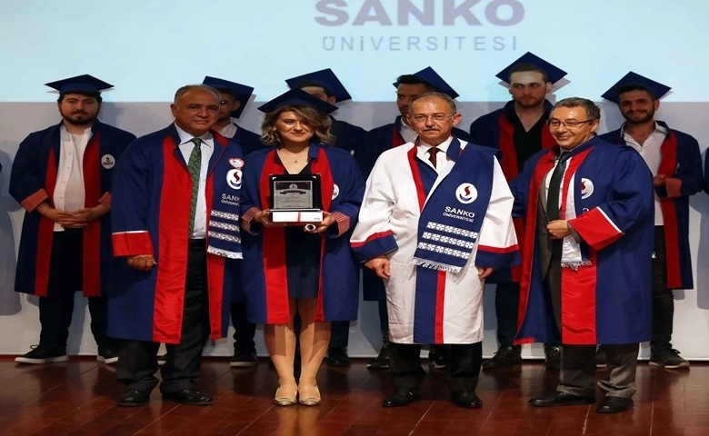 SANKO Üniversitesi SHMYO'da ilk mezuniyet heyecanı