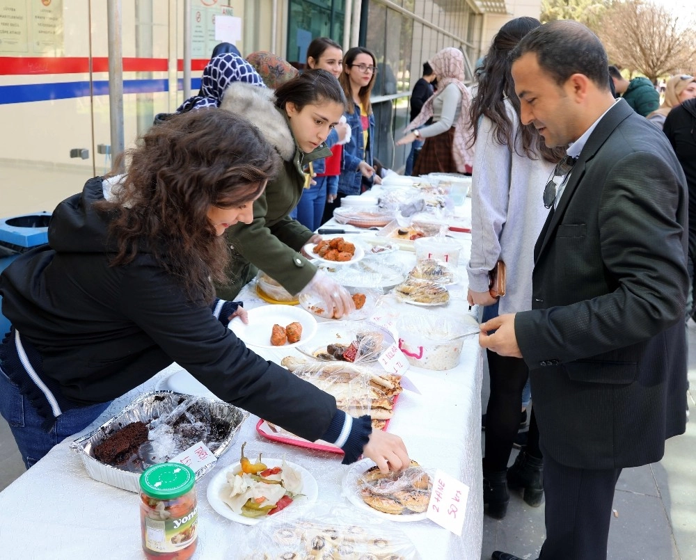 Huzurevi Sakinleri İçin Kermes