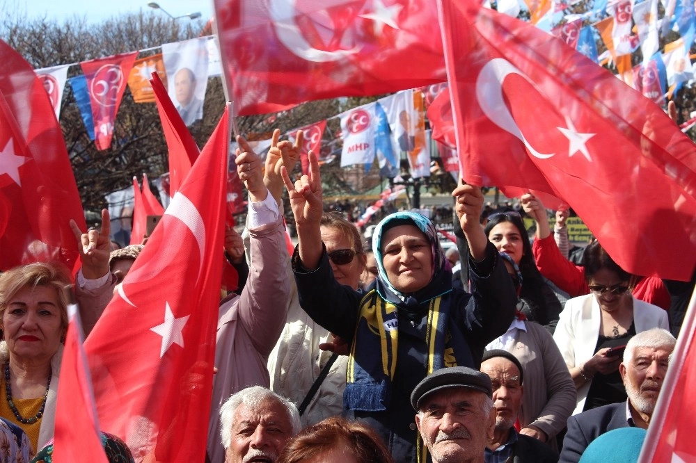 Özhaseki: “Hangi Hünerin Karşılığında 600 Bin Dolar Alıyorsun?”