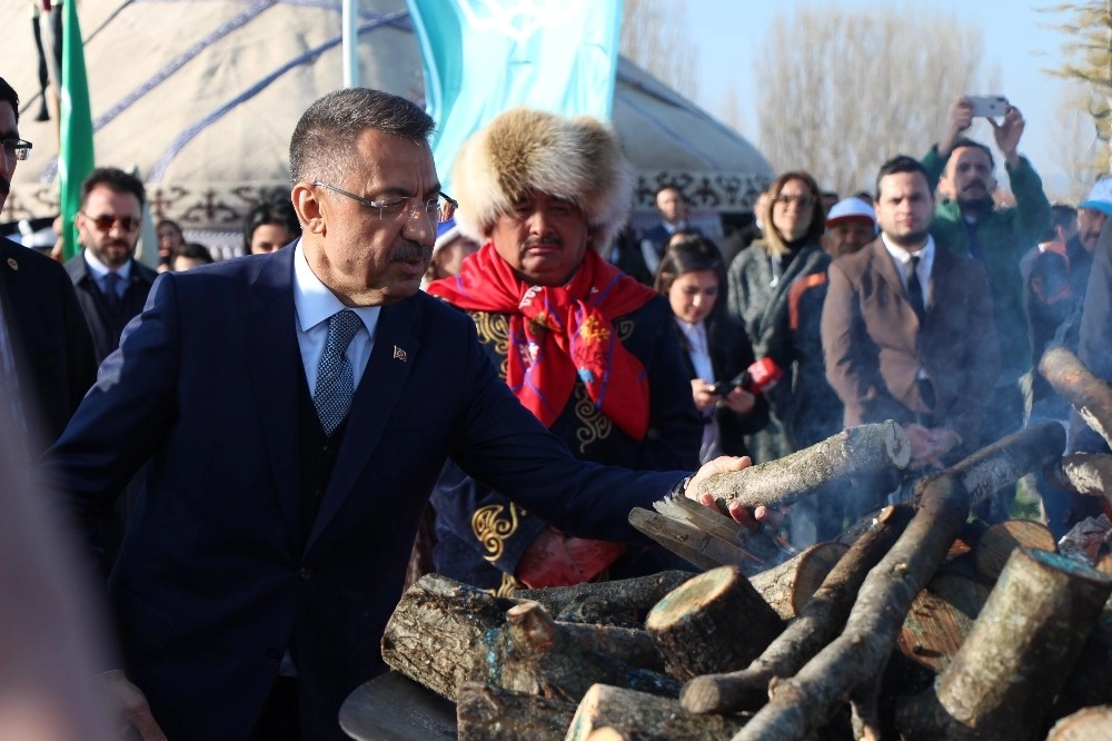 Nevruz Ateşi Eskişehirden Yakıldı