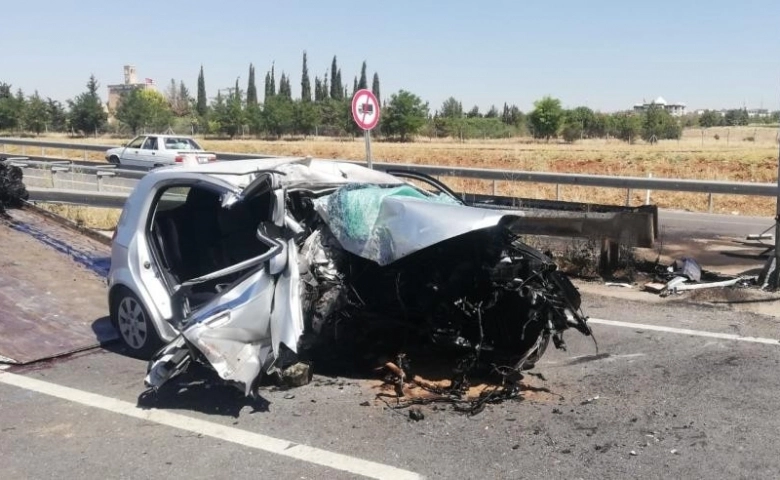 Şanlıurfa’da korkunç kaza: 3 ölü bir yaralı