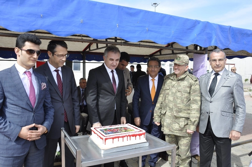 Menemen Açık Ceza İnfaz Kurumunda Bin Fidan Toprakla Buluştu