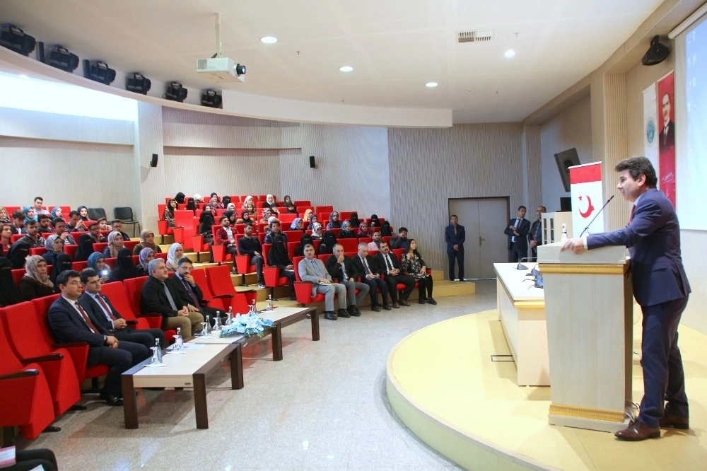 Yabancı Uyruklu Öğrencilerle Söyleşi