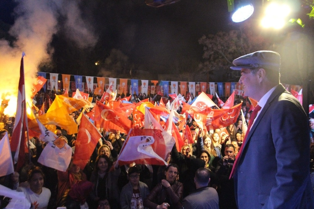 Cumhur İttifakı Adayı Fuat Akdoğan, İlk Mitingini Soğucakta Gerçekleştirdi