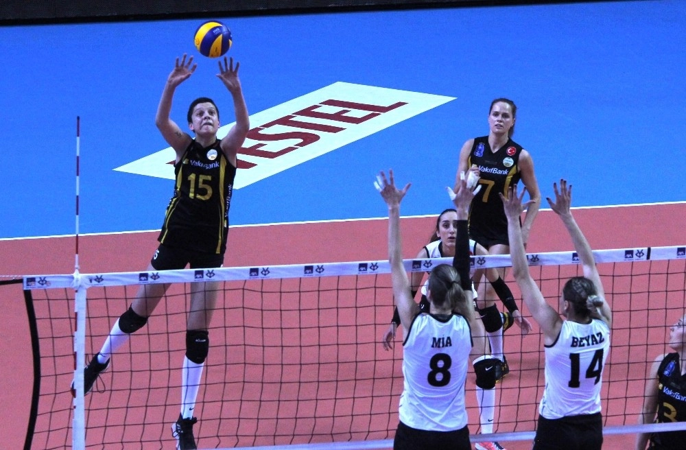 Axa Sigorta Kupa Volley: Vakıfbank 3 - Beşiktaş 0