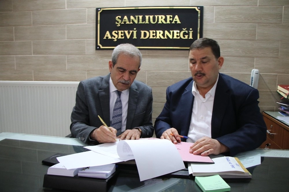 Şanlıurfa Aşevi Derneğine 1 Milyon Ekmek Yardımı