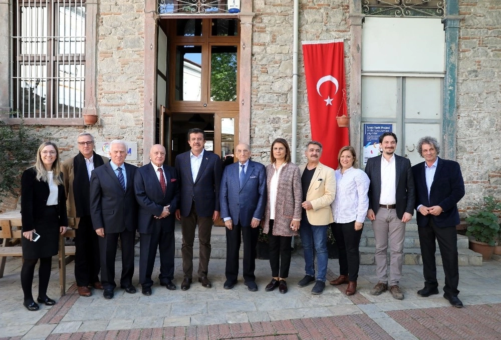 Nihat Zeybekci: "kemeraltının Kapısına Unesco Arması Takacağız"