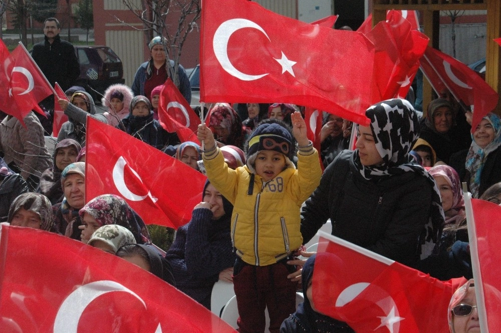 Bakan Selçuk: "türkiyenin Kalbi Kahramankazanda, Kahramankazanın Kalbi Uzayda Atacak"